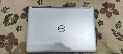 Dell latitude E7440 core i7-4th gen