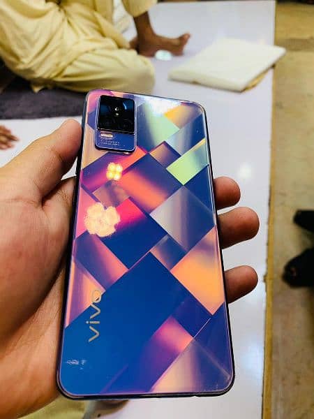 vivo v21e 1