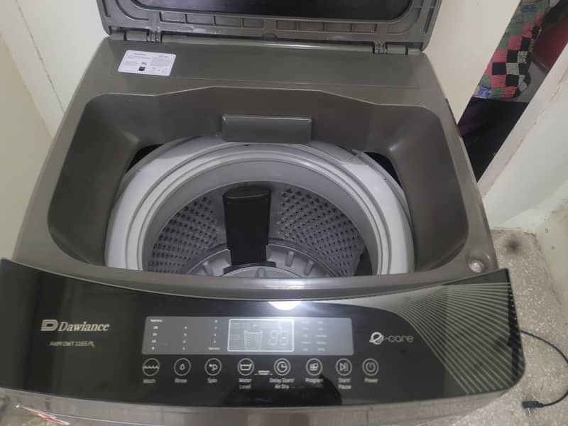 Dawlance 11kg washing machine lin warranty and less than 2 years use 1