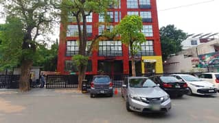 439 SqFt Office Available For Rent In Gulmohar Trade Center, Gulburg 2.