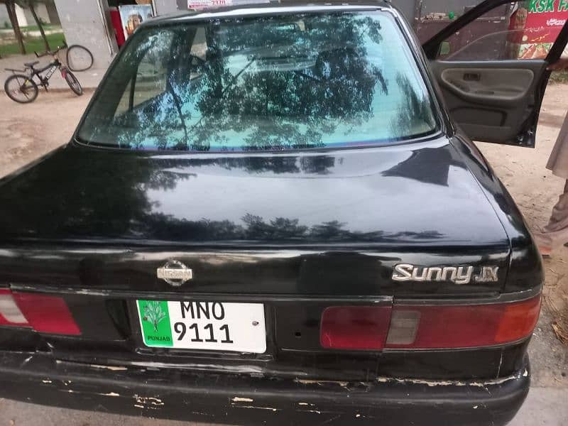 Nissan Sunny 1991 8