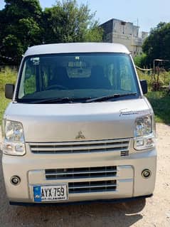 Mitsubishi Minicab Bravo 2017 Suzuki every