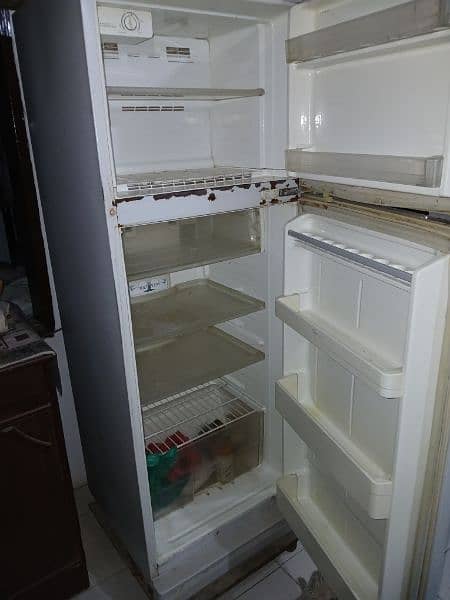 No frost refrigerator 0