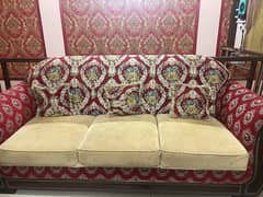 5 seater sofa Set Good Condition