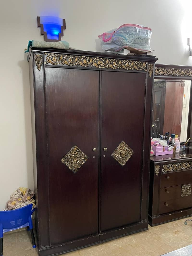 Complete Furniture in Excellent Condition Forsale 1