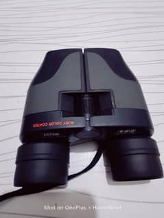 zoom binoculor 10-30