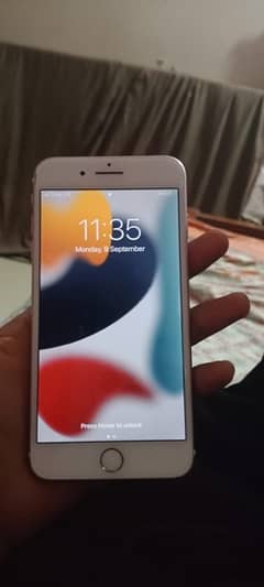 iphone7plus128 all okay pta aproved with box