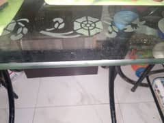 8 mm glass dining table