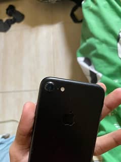 IPhone 7 32gb pta approved urgent sale cash