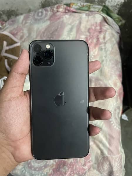 iPhone 11 Pro Max 256 gb jv black clolour water pack 5