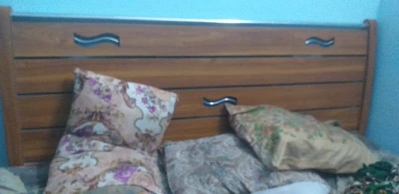 king size wood bed 1