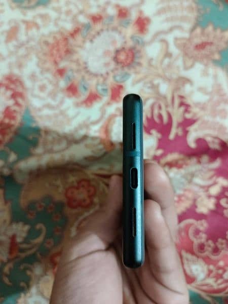 Google Pixel 6 For Sale. No Exchange 4