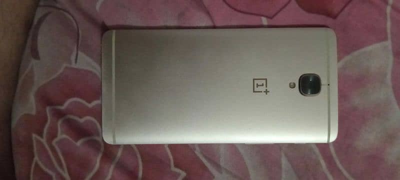 one plus modal A3000 6 gb ram memry 64gb 1