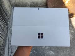 Surface pro 4 Core i5-6th gener