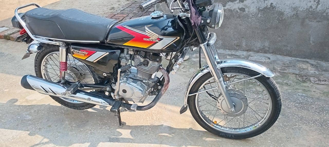 Honda CG 125 2019 3