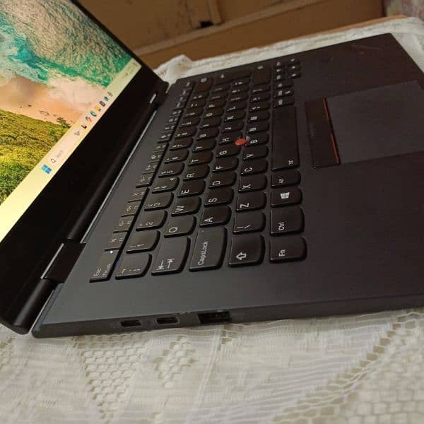 Lenovo X1 YOGA 5