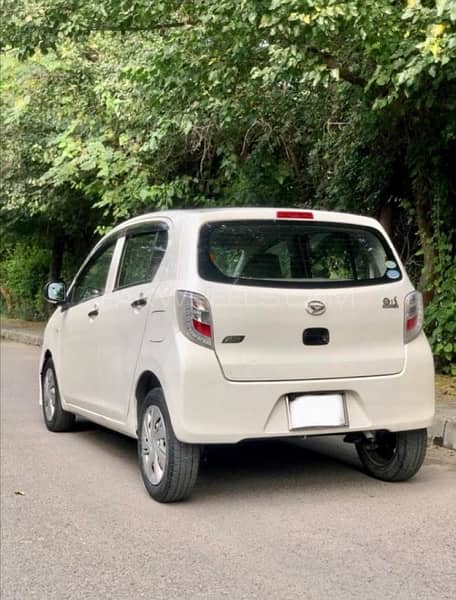 Daihatsu Mira 2015 6