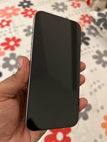 iPhone 15Pro Max LLA 256 Gb PTA Approved with Airpods 2nd Gen 7