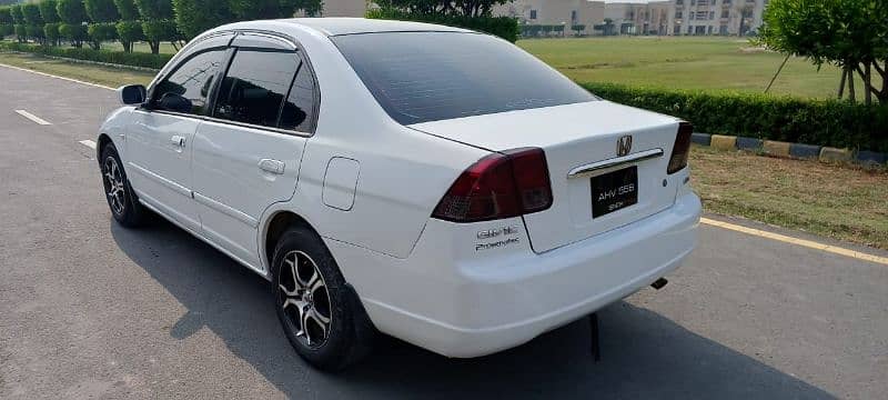 Honda Civic EXi 2005 6