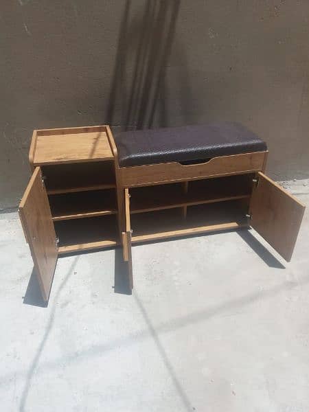 shoes rack with a seater 4