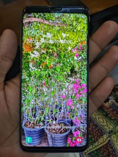 SAMSUNG S9 IN GENUINE & NEW CONDITION