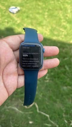 Apple Watch series 7 urgent 4sale