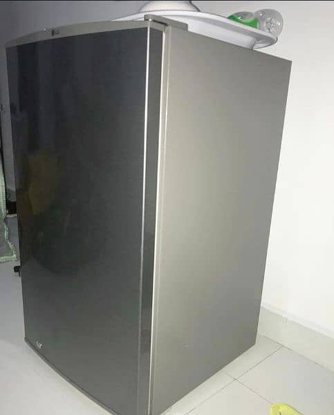 LG small fridge 1