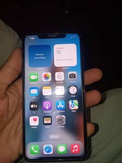 iphone Xs max 256gb penal change bettry service