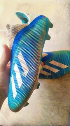 Football shoes