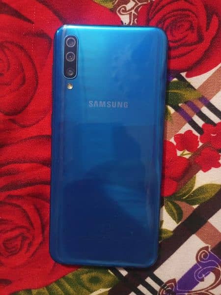 Samsung Galaxy A-50 2