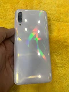 Samsung  A30s 4/128GB mainar glass crack but screen finger print work