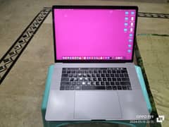 MacBook Pro 2016 ~ 15 Inch ~ 16/512