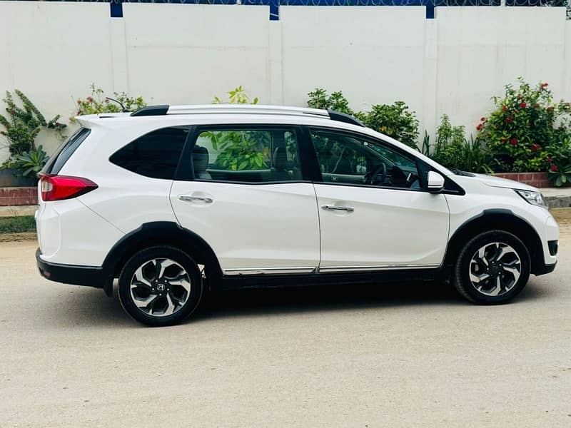 Honda Brv automatic transmission model 2019 good condition 4