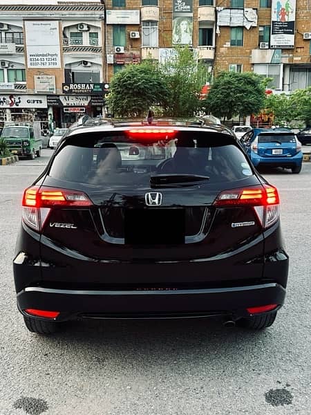 Honda Vezel 2017 3