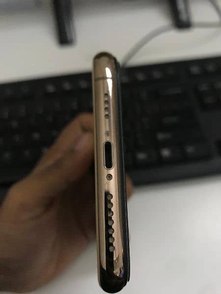 Iphone 11 Pro Max 4