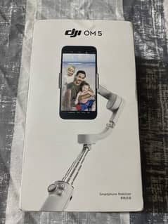 DJI OSMO 5 MOBILE GIMBLE STABILISER WITH COMPLETE BOX