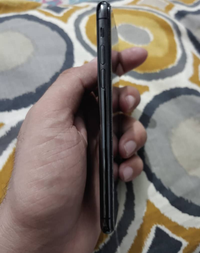 urgent sale iphone x official approved 3