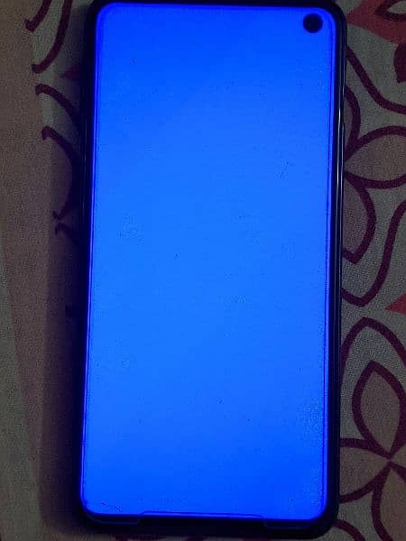 Samsung Galaxy S10 e 10/10 Condition 4