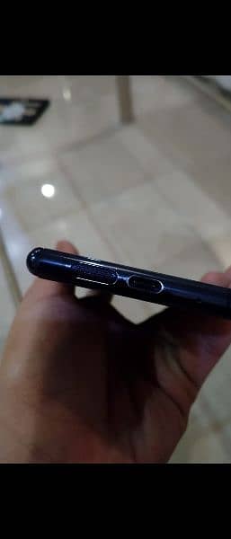 Urgent sale Sony Xperia 3