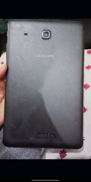 Galaxy Tab E 0