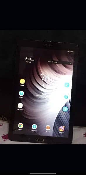 Galaxy Tab E 1