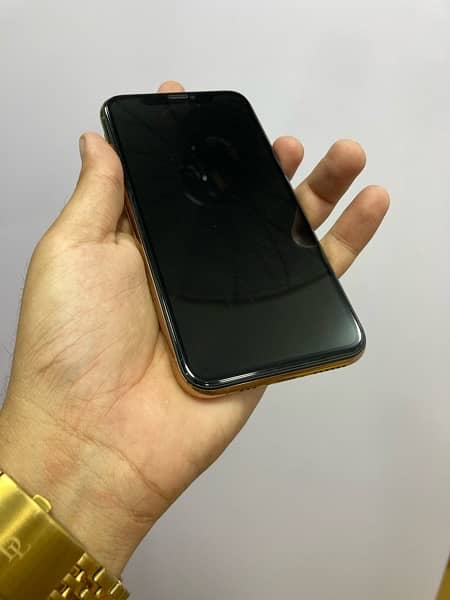 IPHONE 11 PRO (256GB) PTA APPROVED 1