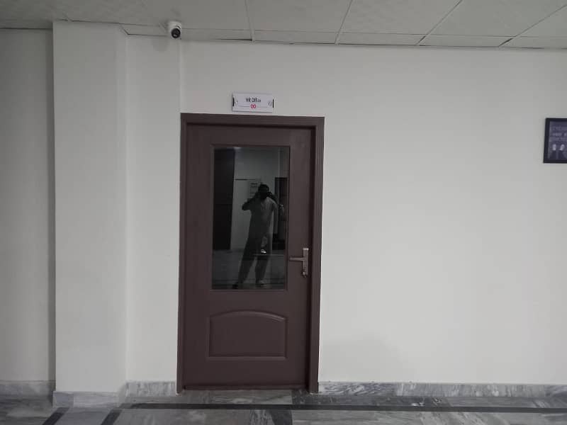 Commercial Hall and Office for Rent in Ghauri Town Phase 5 Near Express Way Save Mart 4