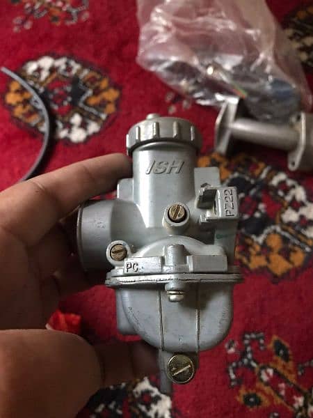 Honda 125 parts ( read add ) 5