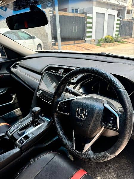 Honda Civic Standard 2016 6