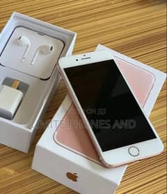 iPhone 7 plus 128 GB PTA approved my WhatsApp 0313=49=25=408