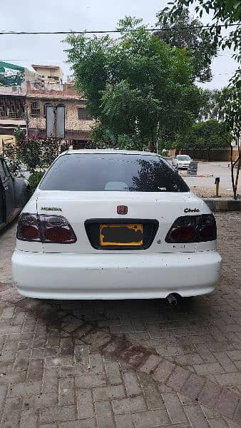 Honda Civic EXi 1999 automatic 4