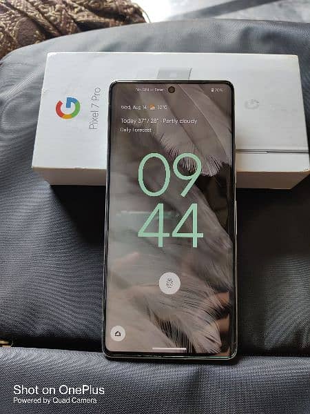 Google Pixel 7 Pro With Complete Box 5