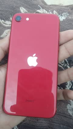 Iphone Se 2020 lash he bilkul