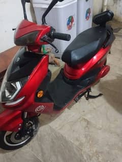 Electric Scooty For Urgent Sale #. 03223732876